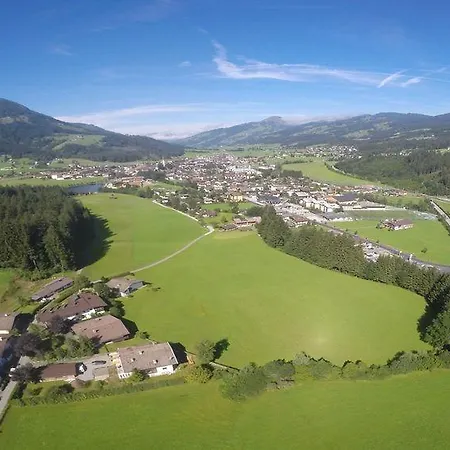 Alpenhof Кирхберг