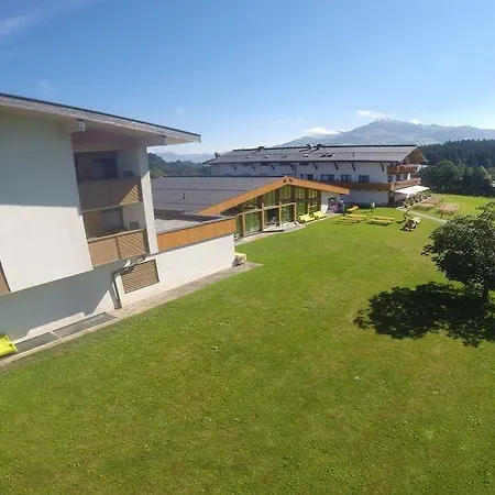 Отель Alpenhof 3*